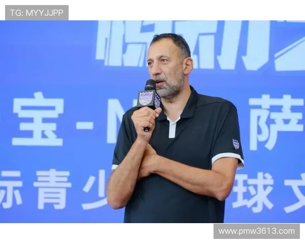 重庆篮球队实力分析与数据解读：赛季表现全景透视与未来展望