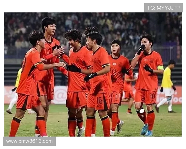 亚运男足精彩对决乌兹别克与香港激情碰撞展现足球魅力